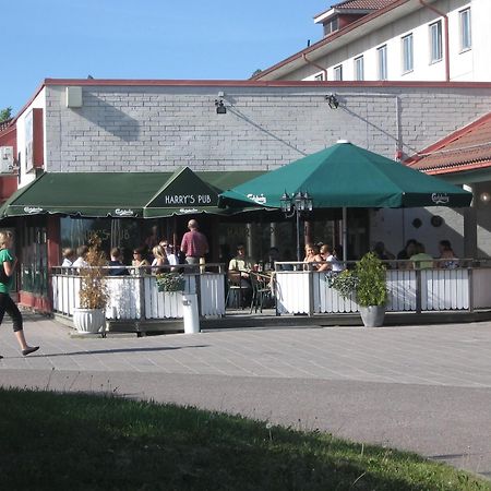Hotel Kalkstrand Паргас Екстериор снимка
