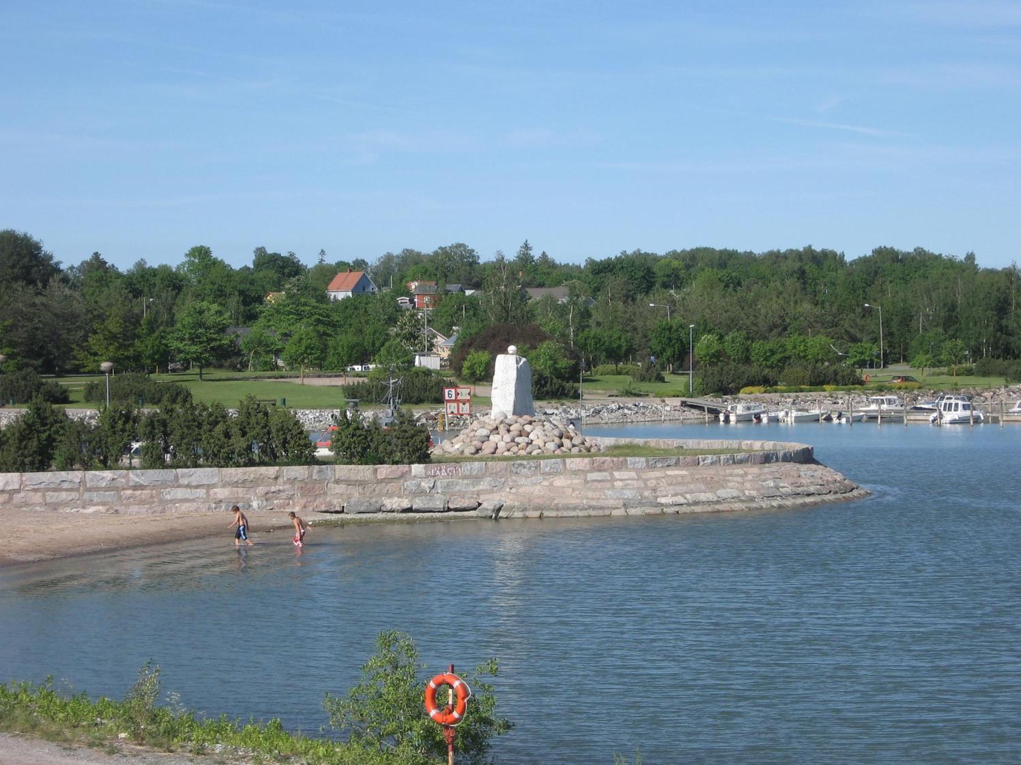 Hotel Kalkstrand Паргас Екстериор снимка